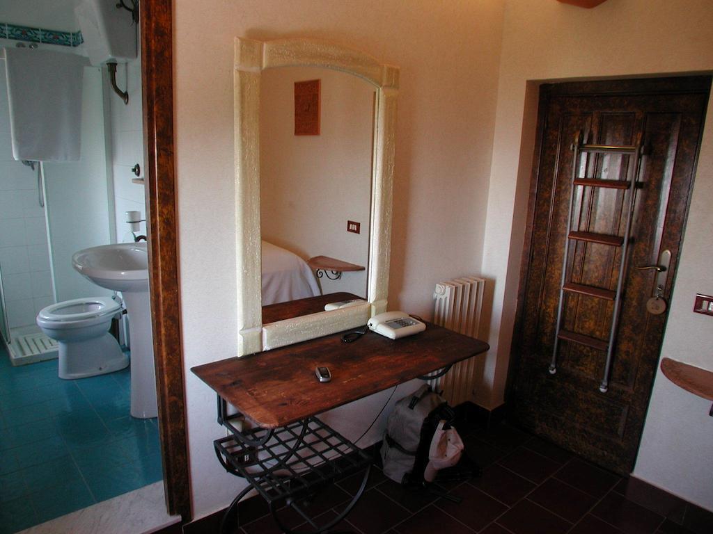Eremo Hotel Casa Del Sorriso Erice Ngoại thất bức ảnh