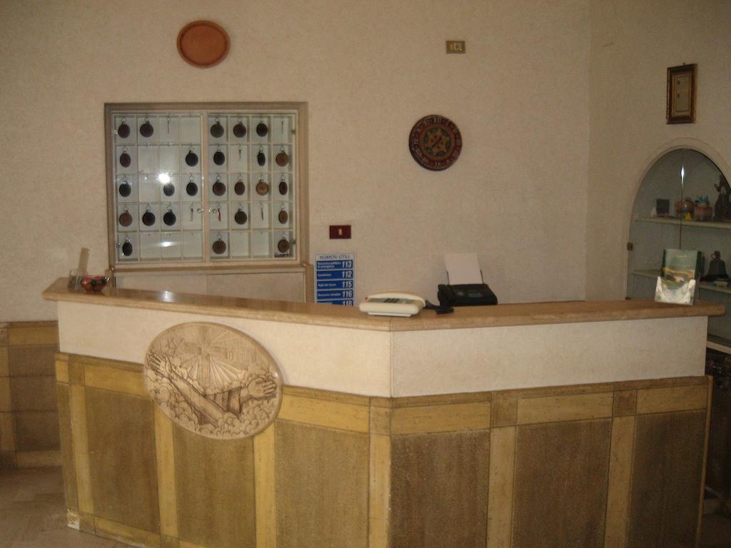 Eremo Hotel Casa Del Sorriso Erice Ngoại thất bức ảnh